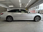 CROWN sedan hybrid 4WD