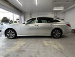 CROWN sedan hybrid 4WD