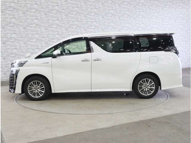 VELLFIRE  HYBRID 4WD