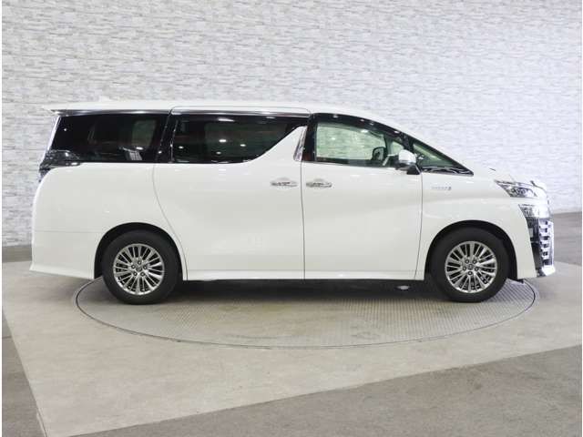 VELLFIRE  HYBRID 4WD