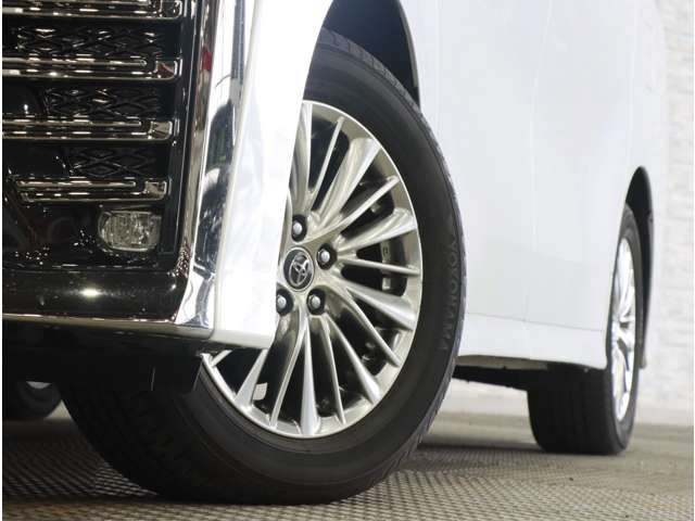 VELLFIRE  HYBRID 4WD