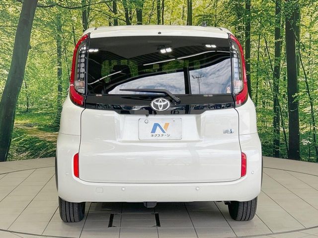 SIENTA HYBRID