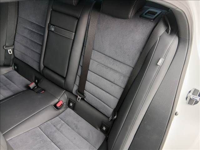 LEXUS IS300h