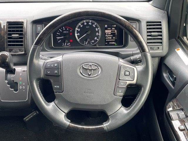 HIACE van 2WD