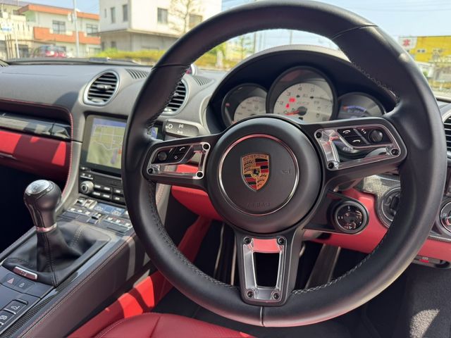 PORSCHE 718CAYMAN