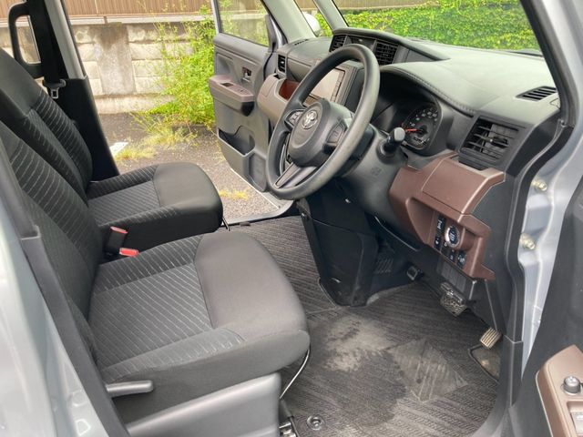 ROOMY 4WD