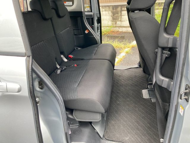 ROOMY 4WD