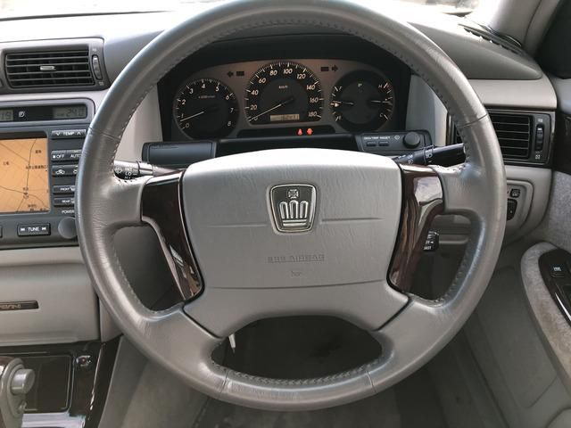 CROWN sedan 4WD