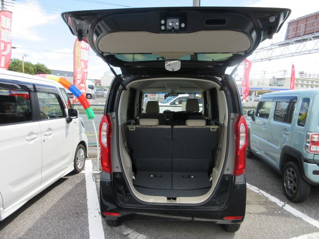 N BOX