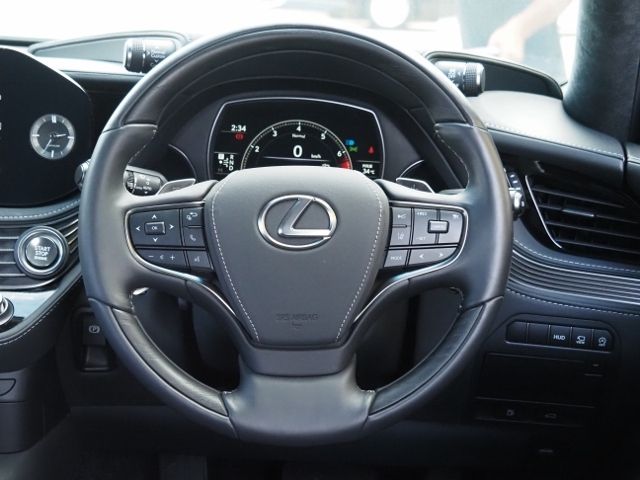 LEXUS LS500