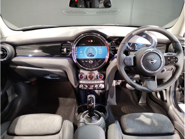 MINI COOPER D 5DOOR