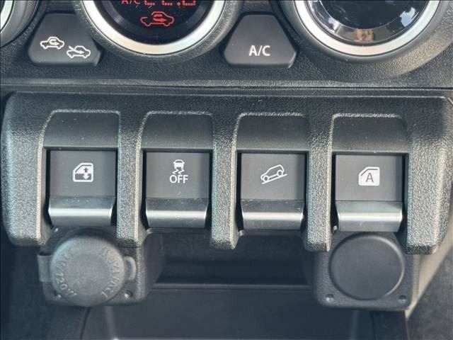JIMNY NOMADE