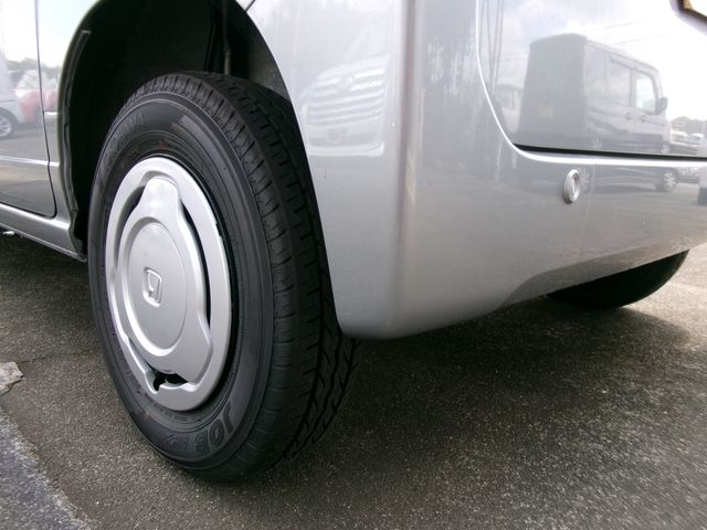 N-VAN