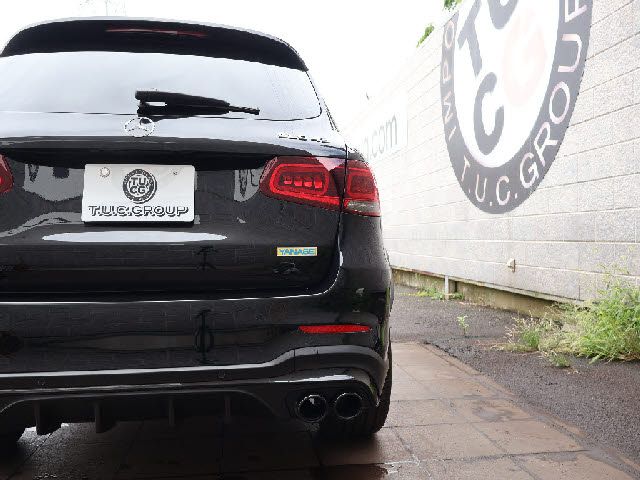 MERCEDES AMG GLCclass