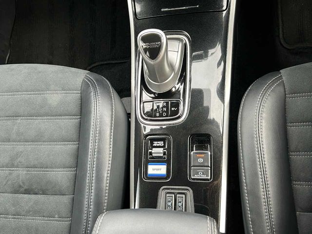 OUTLANDER PHEV