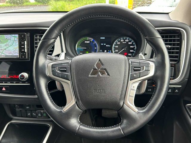 OUTLANDER PHEV