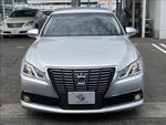 CROWN sedan hybrid