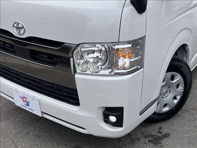 HIACE van 2WD