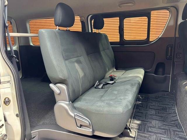 HIACE van 4WD