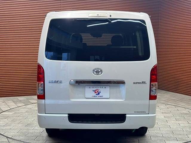 HIACE van 4WD