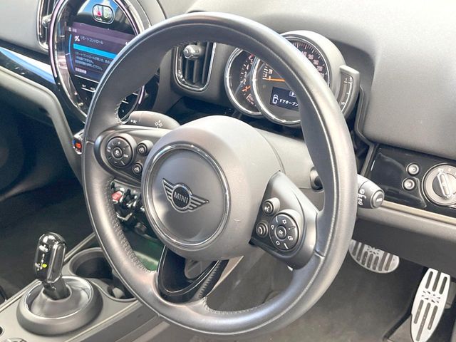 MINI COOPER D CROSSOVER