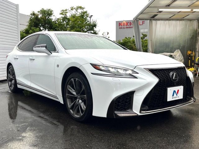LEXUS LS500