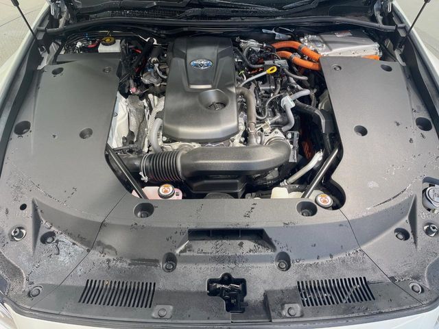 CROWN sedan hybrid