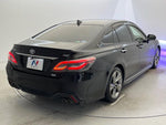 CROWN sedan hybrid