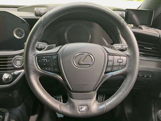 LEXUS LS500