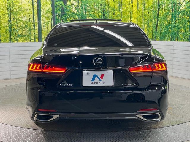 LEXUS LS500