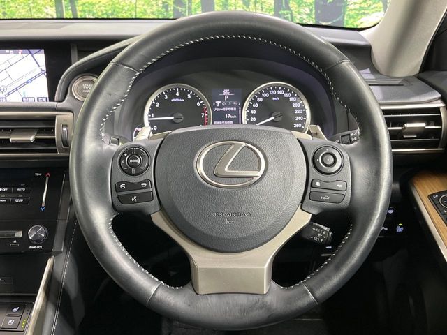 LEXUS IS250 4WD
