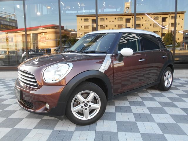 BMW MINI COOPER CROSSOVER