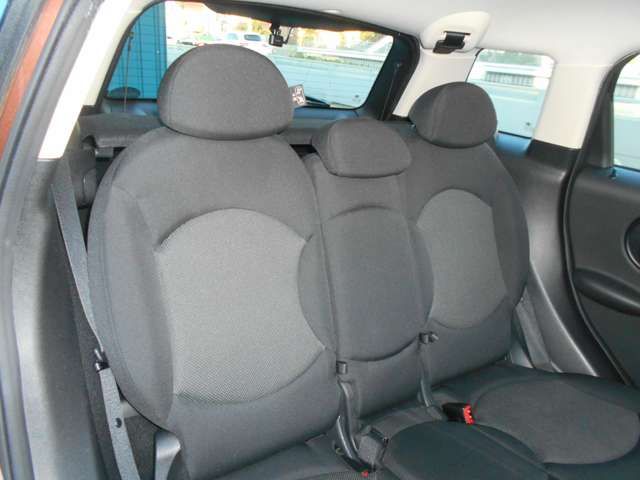 BMW MINI COOPER CROSSOVER