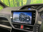 VOXY HYBRID