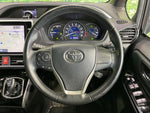 VOXY HYBRID