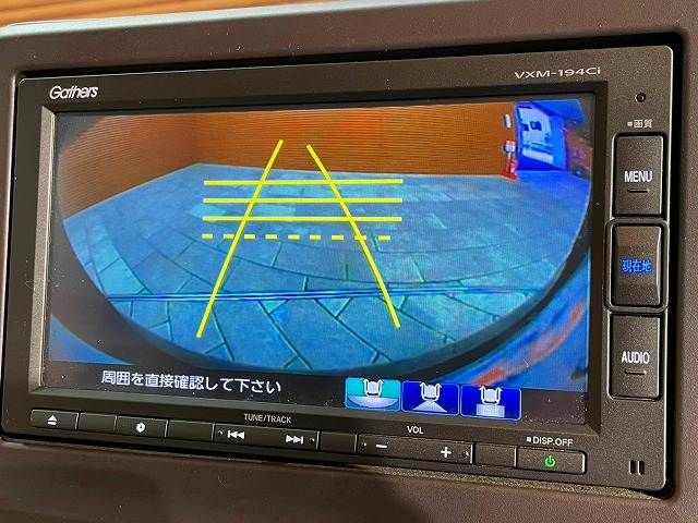 N BOX