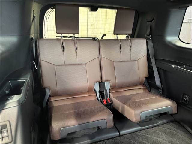 LANDCRUISER 250