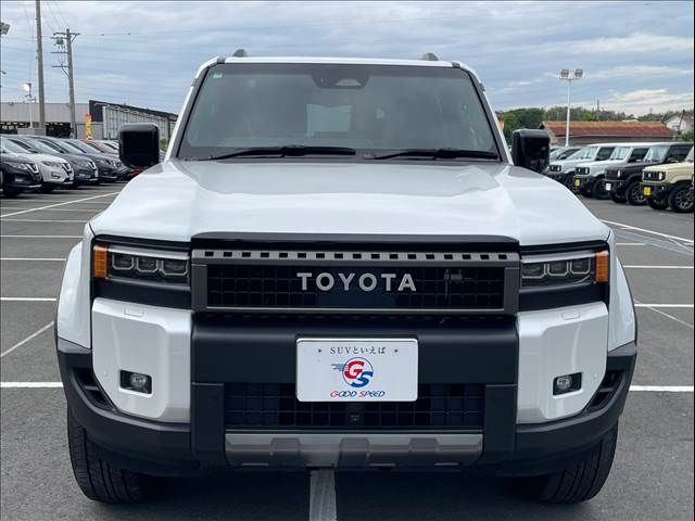 LANDCRUISER 250
