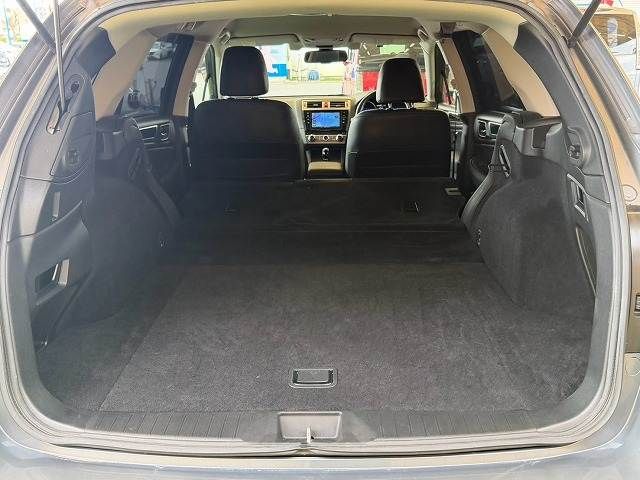 LEGACY OUTBACK