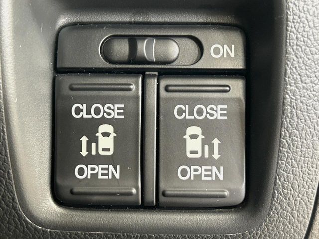 N BOX