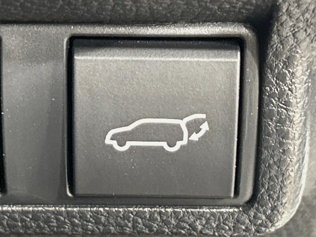 COROLLA CROSS HYBRID