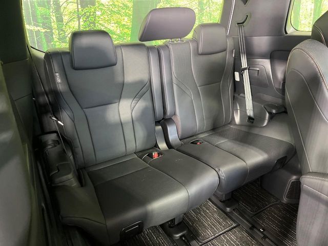 ALPHARD hybrid 4WD