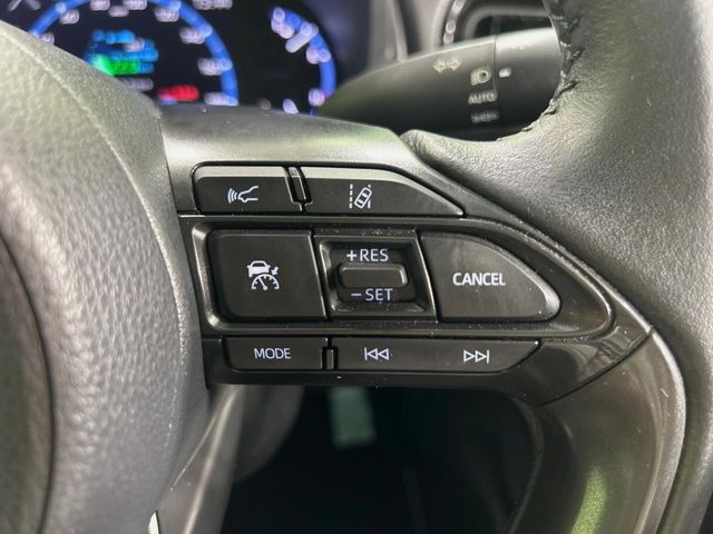YARIS CROSS HYBRID