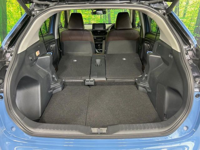 YARIS CROSS HYBRID