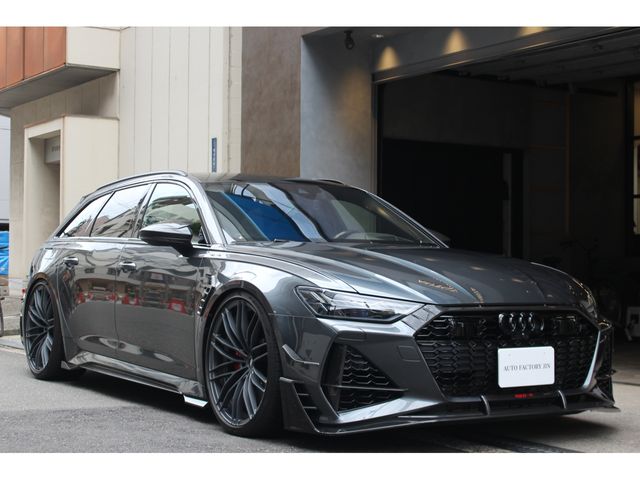 AUDI RS6 AVANT
