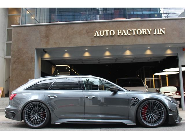 AUDI RS6 AVANT