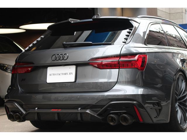 AUDI RS6 AVANT