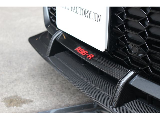 AUDI RS6 AVANT
