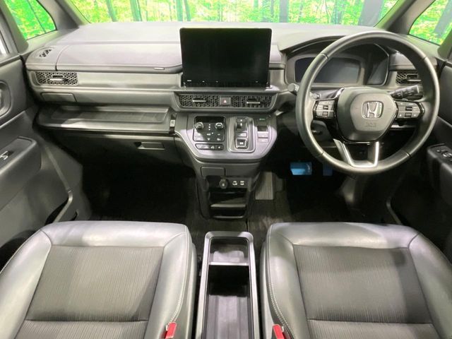 STEPWAGON e:HEV SPADA