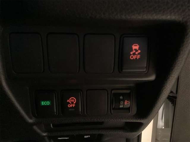 X-TRAIL 2WD